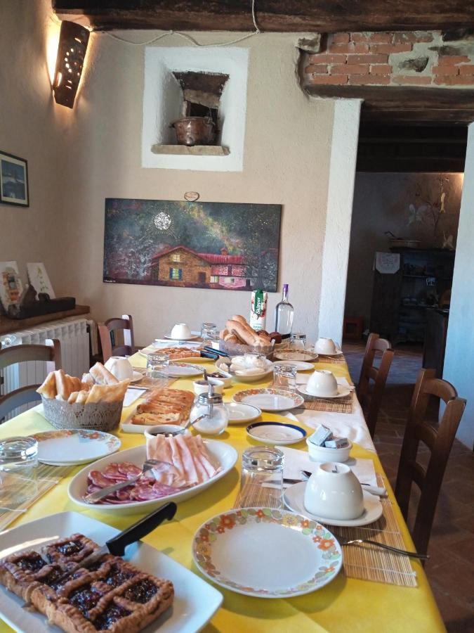 Bed and Breakfast Cascina Boschetto Saliceto Exterior foto